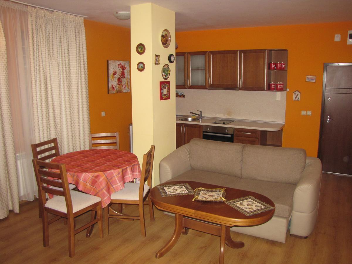 Edelweiss Inn Aparthotel Bansko Exterior photo